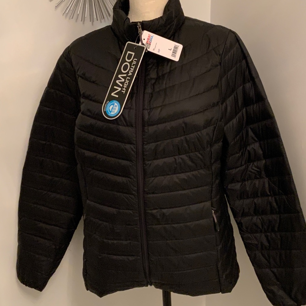 Women's 32Degrees Lightweight Black Puffer Jacket.  Size Large.
